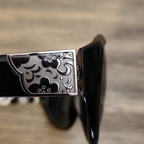 Vera Bradley Vintage Night & Day Black White Glass Frames with Glass Hard Case main image 5